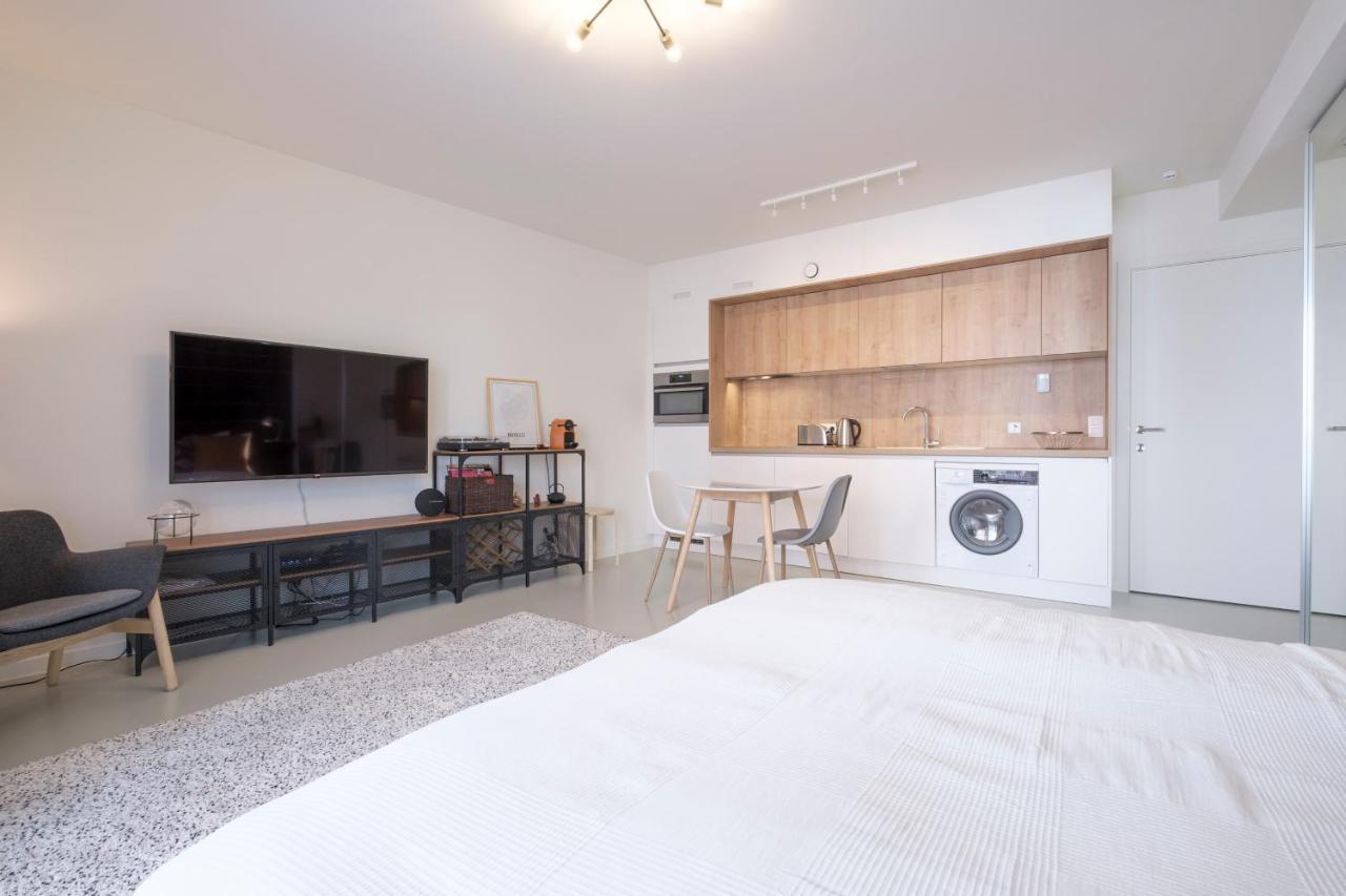 Апартаменты Mini Loft With Terrace Брюссель Экстерьер фото
