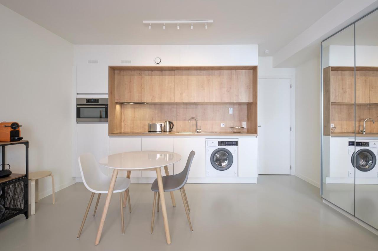 Апартаменты Mini Loft With Terrace Брюссель Экстерьер фото