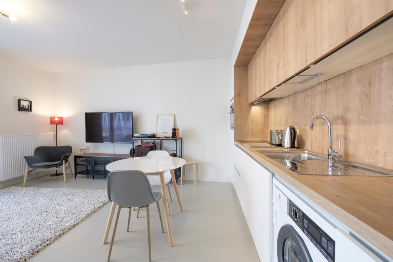 Апартаменты Mini Loft With Terrace Брюссель Экстерьер фото